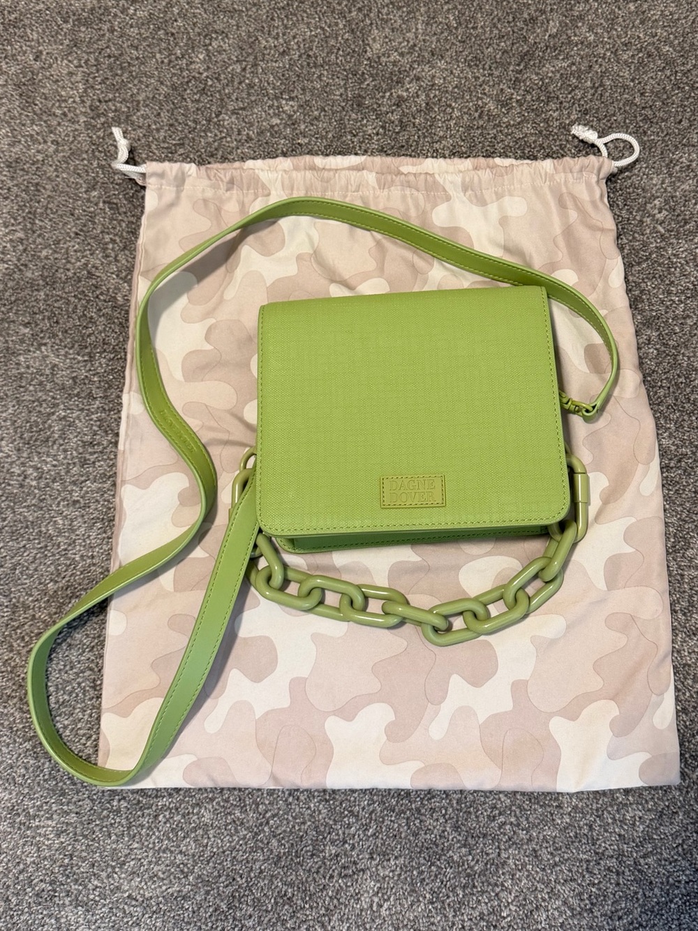 Dagne Dover Lime Green Crossbody Bag - Picture 3 of 8